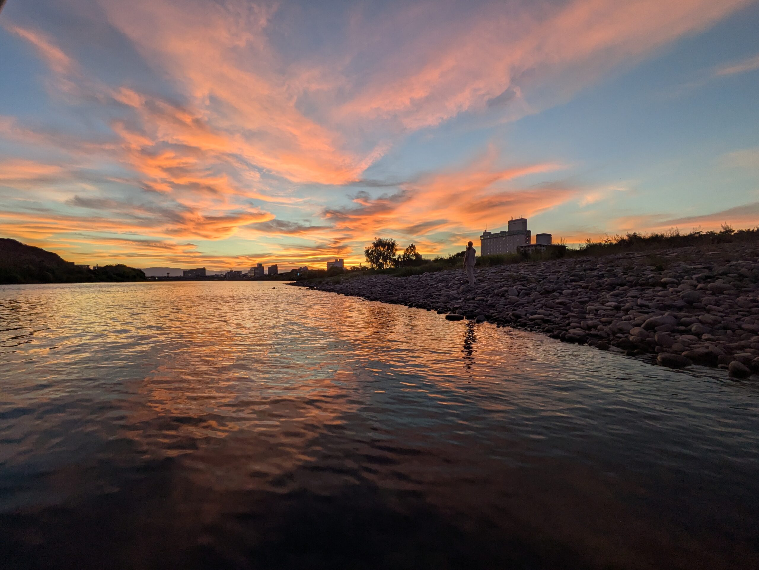 あやまちゃの運営者情報